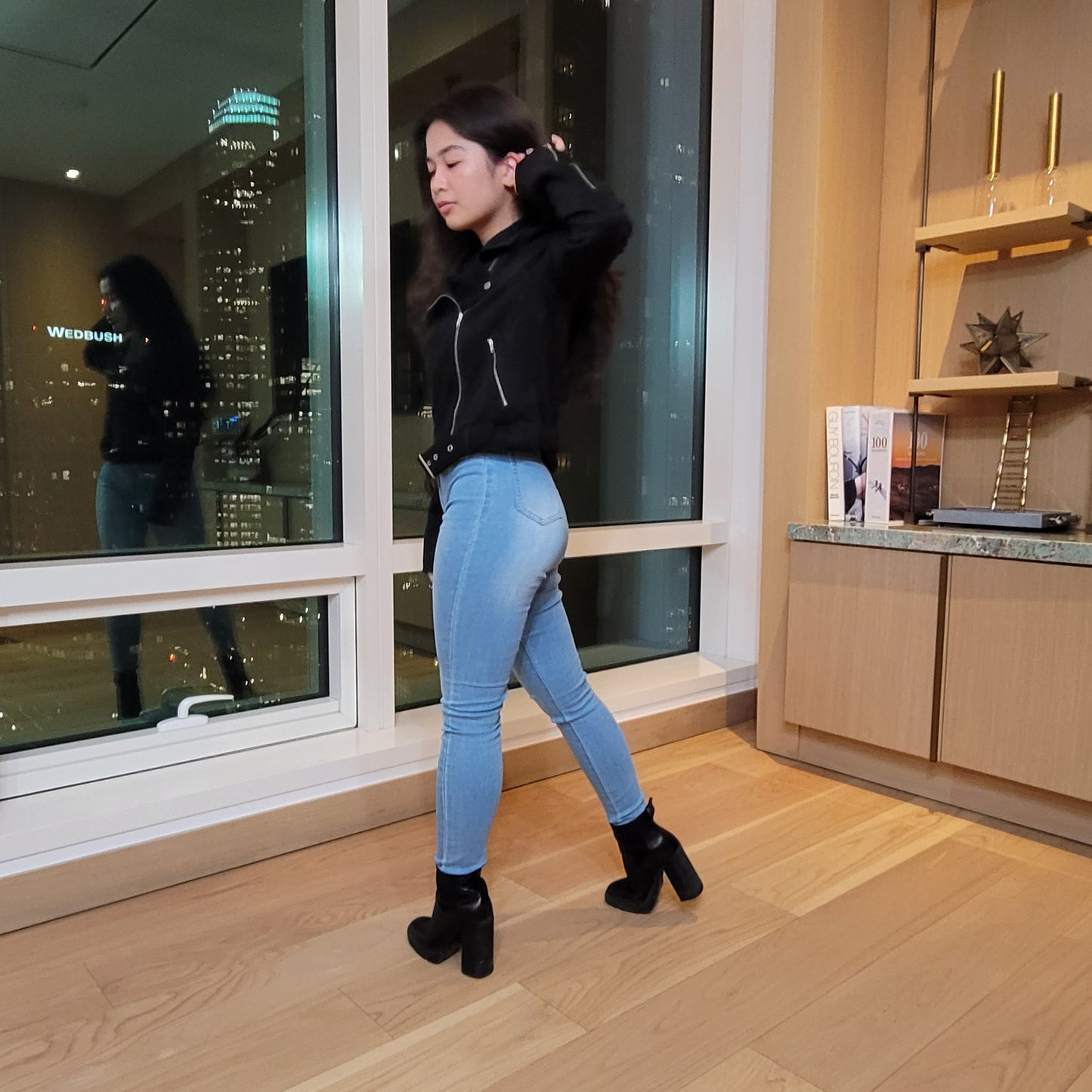 Women's Stretchy Denim Pants